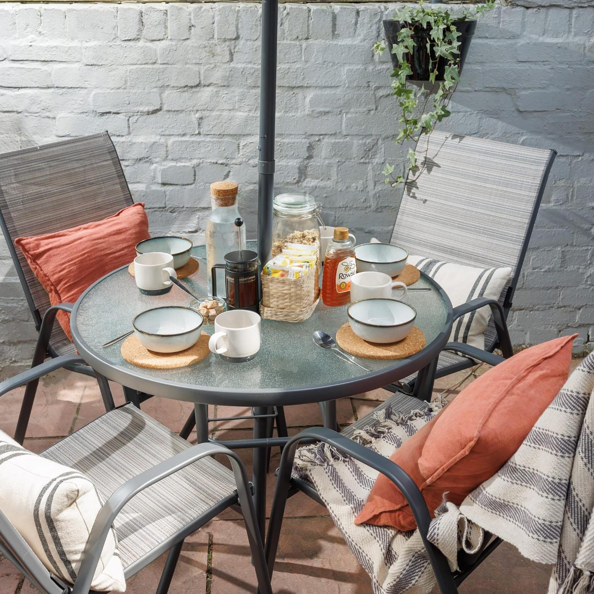 New Luxury For 2024 - Central Plymouth House - Sleeps 10 - Access To Plymouth Town - Close To The Barbican - Pets Welcome - Parking Available - By Luxe Living By Sophia Exterior foto